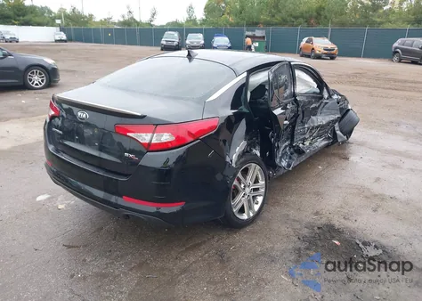 2013 Kia Optima Sx z USA, uszkodzony, nr VIN 5XXGR4A65DG119035